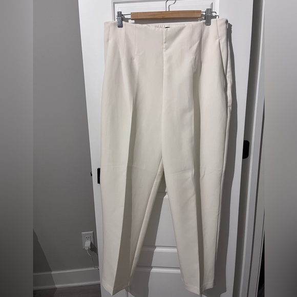 Never worn dynamite pants - Picture 1 of 3